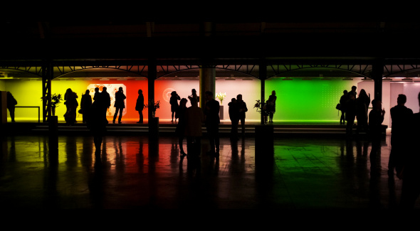 Edith Dekyndt - Radiesthesic Hall - 2009 - photo Julien Guillerey